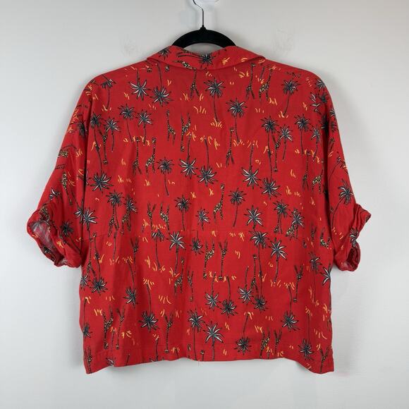 TopShop Women’s Cropped Button Up Top Sz 4 Red Printed Giraffe Tree Eclectic Art - Picture 6 of 8